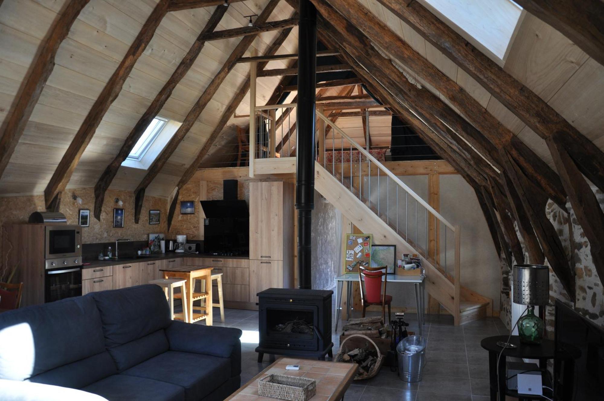 Gite Le Couderc De Coubisou, Grange Renovee ภายนอก รูปภาพ